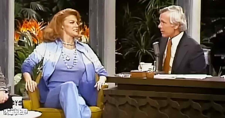 (VIDEO)Ann-Margret serenades Carson in unforgettable ’75 interview