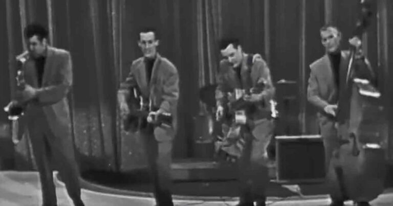 (VIDEO)This has got to be one of the best songs to come out of the 1950s