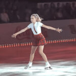 (VIDEO)Spunky Figure Skater With Attitude Hits The Ice & Forces The Crowd To Their Feet