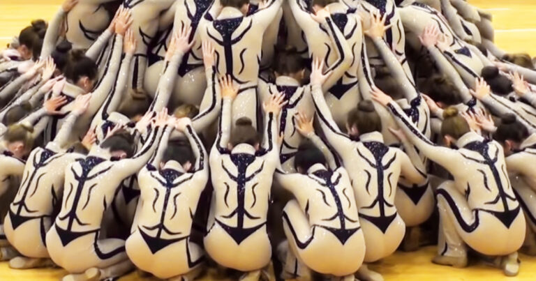 (VIDEO)Dance Team Performs Eye-Popping Routine and The Audience Explodes With Insane Applause