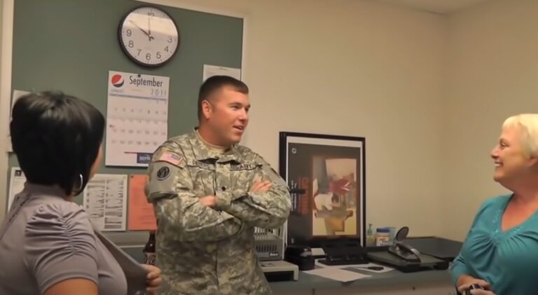 (VIDEO)His Dad’s Deployment Broke His Heart, But Keep Your Eyes On The Soldier In The Back…