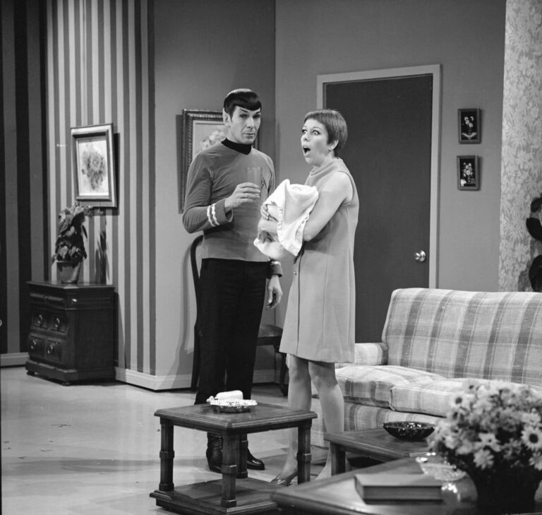 (VIDEO)Leonard Nimoy’s ‘highly illogical’ appearance on The Carol Burnett Show had fans in stitches