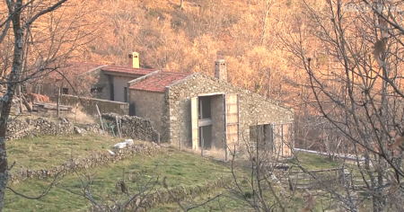 It Looks Like An Abandoned Farm, But When You See It For What It Is You Will Be Amazed