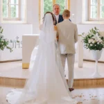 I Noticed Something Odd About the Bride at My Best Friend’s Wedding – When I Lifted Her Dress, Everyone Was Left in Shock