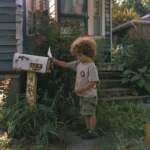 Boy Drops a Letter into an Abandoned House’s Mailbox, Receives a Mysterious Reply the Next Day — Story of the Day