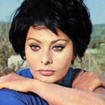 ‘Wow!’: Users Stunned After Seeing Sophia Loren’s Granddaughter, 18, Who ‘Looks Like Her Grandmother’ – Photos & Videos