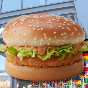 Fast Food Giant Announces Closing Hundreds of Stores For A Good Reason