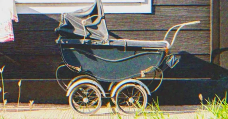 Poor Woman Buys Old Stroller for Her Baby and Finds an Envelope Inside — Story of the Day