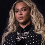 NFL Halftime Viewers Perplexed by Beyoncé’s ‘Tall’ Daughter Appearing in a White Corset at 12, Claim She Grew Up ‘Too Soon’