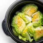 Put raw cabbage wedges in a slow cooker with these 3 ingredients. It’ll wow you..