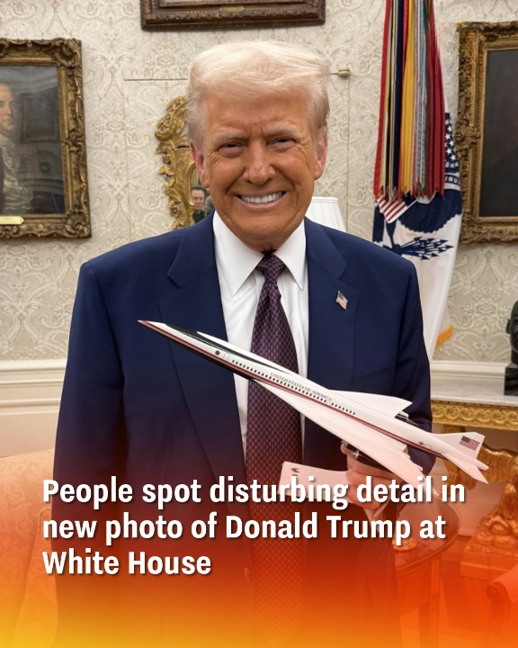 People spot disturbing detail in new photo of Donald Trump at White House