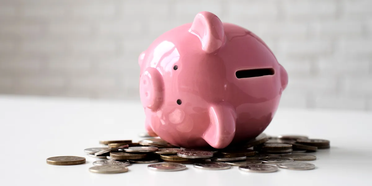 I Accidentally Dropped My 14-Year-Old Son’s Piggy Bank That I Hadn’t Seen before — I Was Shocked by What Was Inside