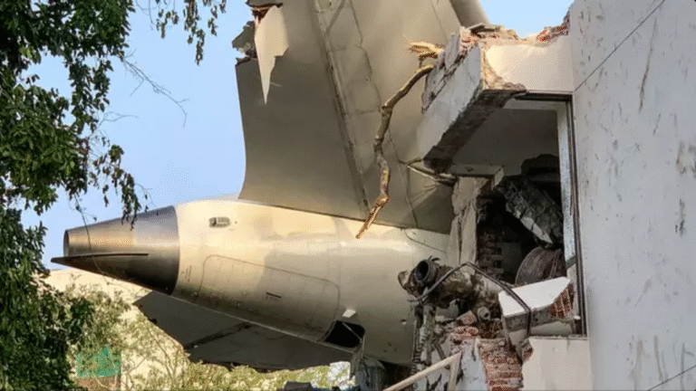 Aviation expert explains one detail which didn’t look right on Air India plane as pilot’s tragic ‘final words’ revealed