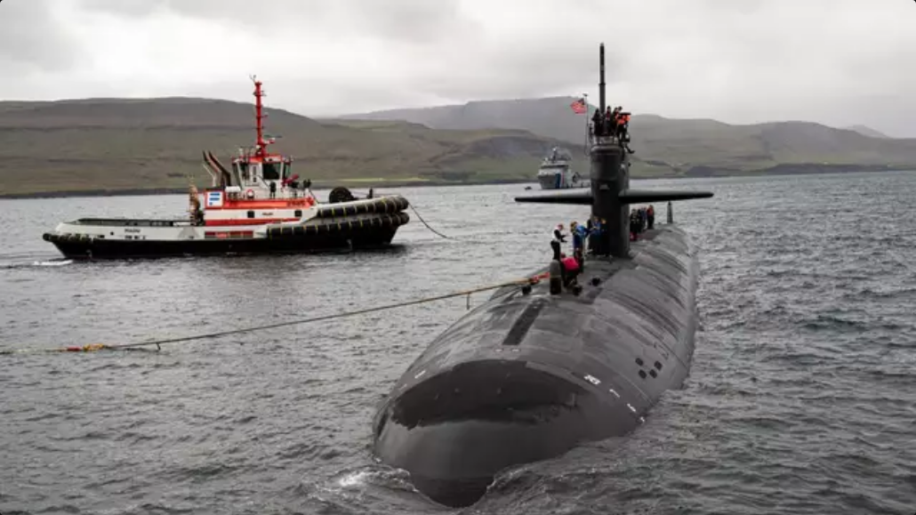 US Navy submarine makes first-ever stop in country that expert claims sends a chilling message to enemies