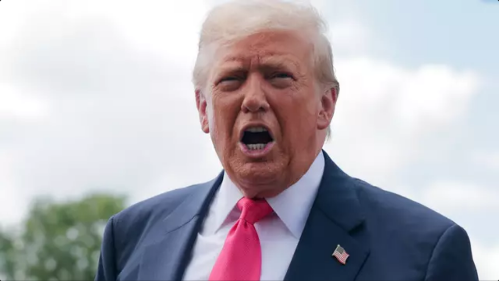 Trump has scathing 6-word response after new pictures of him and Jeffrey Epstein are released