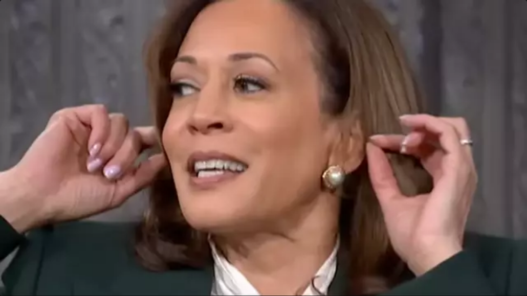 Kamala Harris shares eerie reason she only uses wired earphones and it’s left people very divided