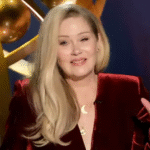 ‘Weird’ symptoms Christina Applegate noticed before MS diagnosis as experts warn some signs can appear 15 years before