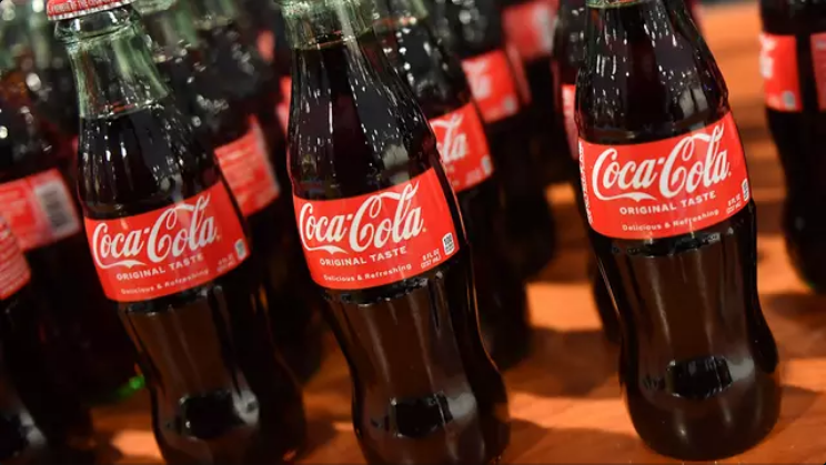 Surprising reason why Coca-Cola tastes better from a bottle