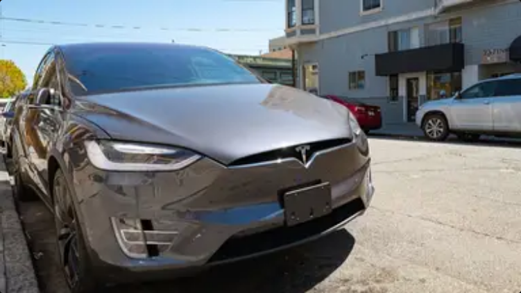 Tesla driver ‘won’t sleep tonight’ after sharing first electricity bill in 12 months