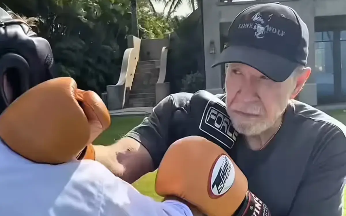 Heartbreaking final post from Chuck Norris as he dies aged 86