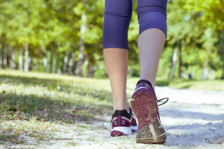 Exercise expert warns walking 10,000 steps a day for weight loss is a waste of time if you don’t do this one thing