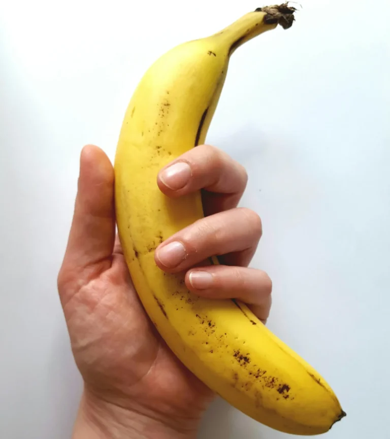 This study revealed the ‘perfect’ pen^s size – as voted for by women