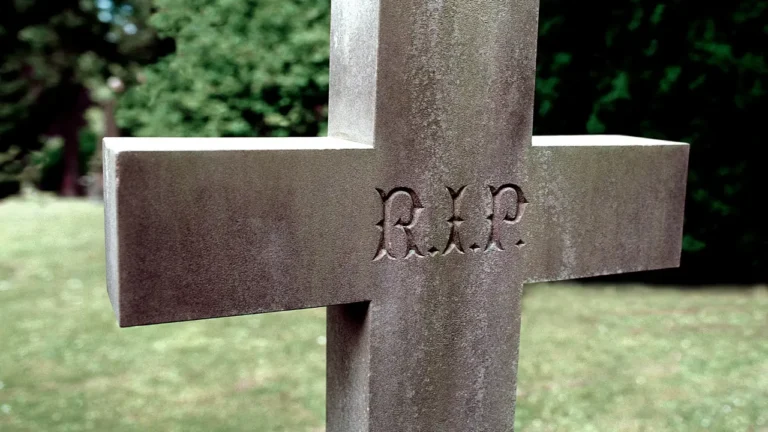 People Are Only Just Realizing What RIP Actually Stands For